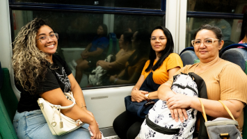 Metrô de Fortaleza ganha vagões exclusivos para mulheres; entenda