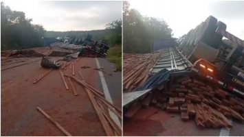 Carreta carregada de madeira tomba e bloqueia rodovia no Ceará; vídeo