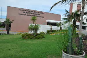 Estudantes de Fortaleza vão poder simular mandatos de vereadores em projeto na Câmara Municipal
