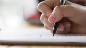 Ceará tem vagas de emprego e concursos abertos nesta segunda (20); veja como se inscrever